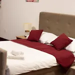Отель Muska Voda Kladanj
