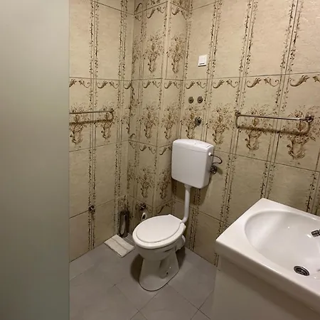 Muska Voda מלון Kladanj
